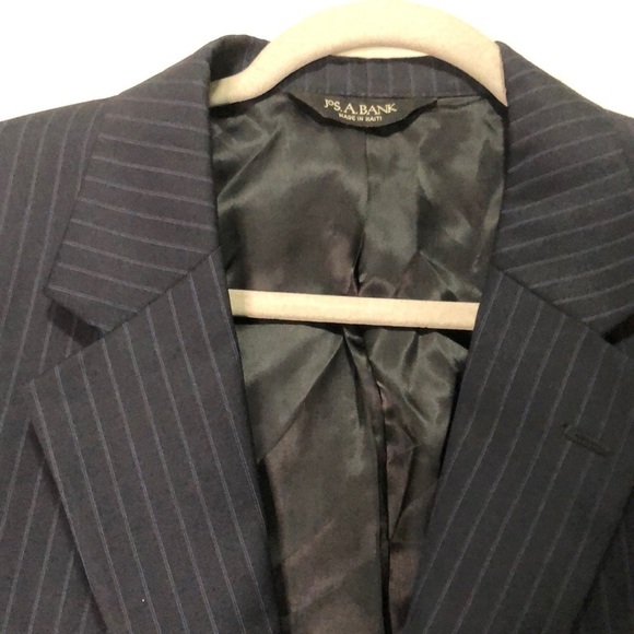 𝅺JOS. A. Bank Men’s Blazer Size 44L - Picture 2 of 4
